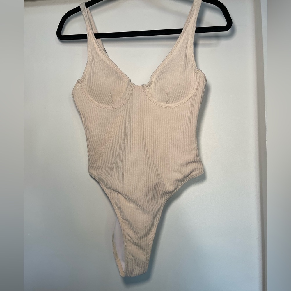 One piece bathing suit
